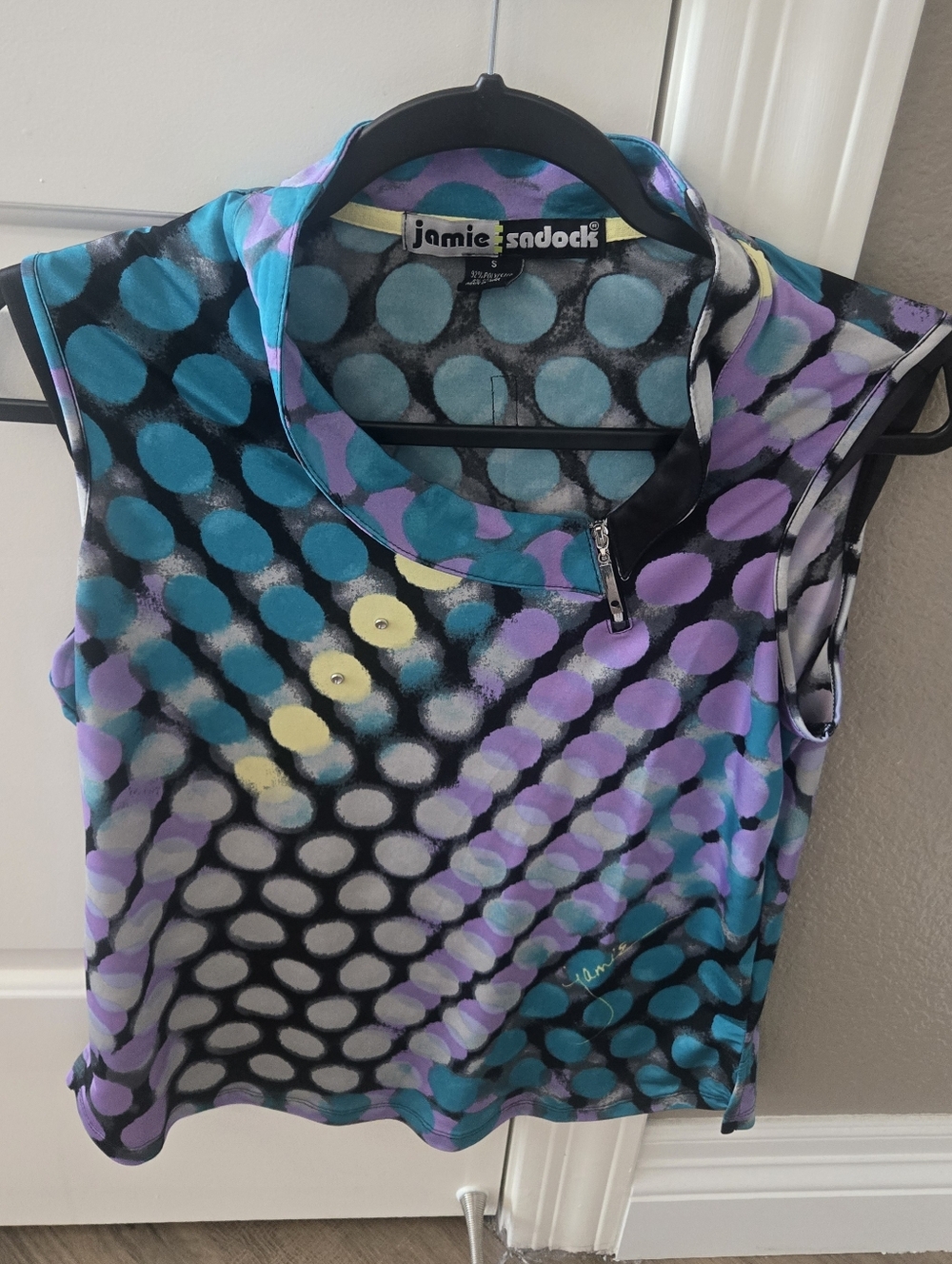 Jamie Sadock fun and colorful sleeveless golf casual top. Size SM. EUC!